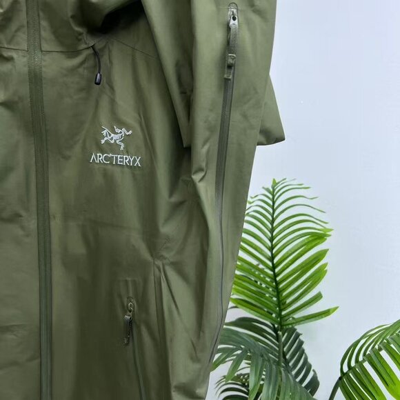 Arc'teryx Jacket - Picture 5 of 8